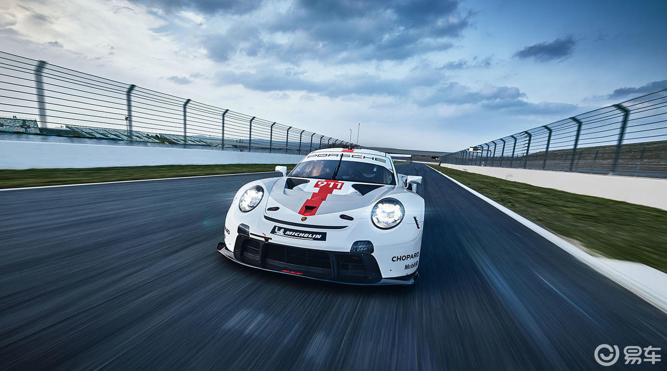 冠军光环加持，保时捷打造全新911 RSR_易车