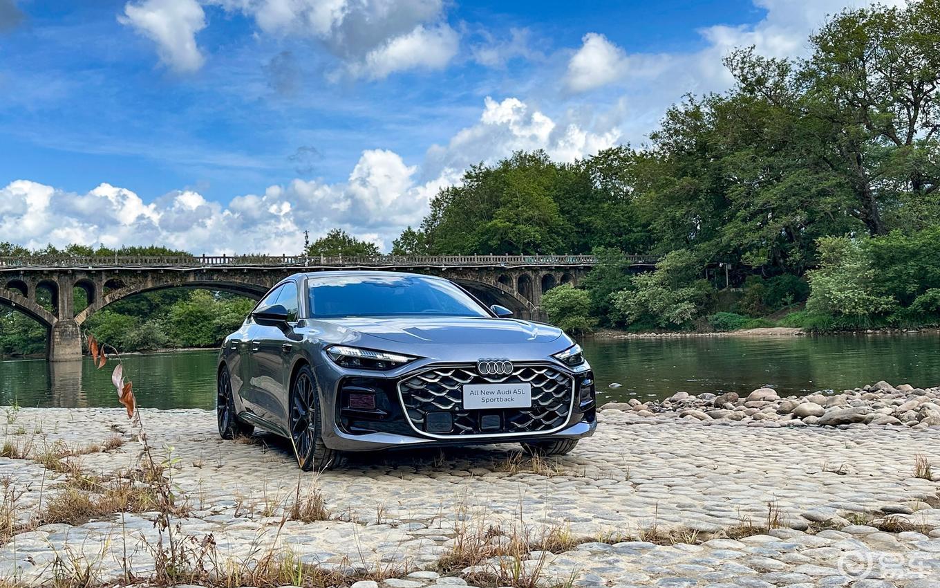 机械美学与智能科技的交织，试驾A5L Sportback