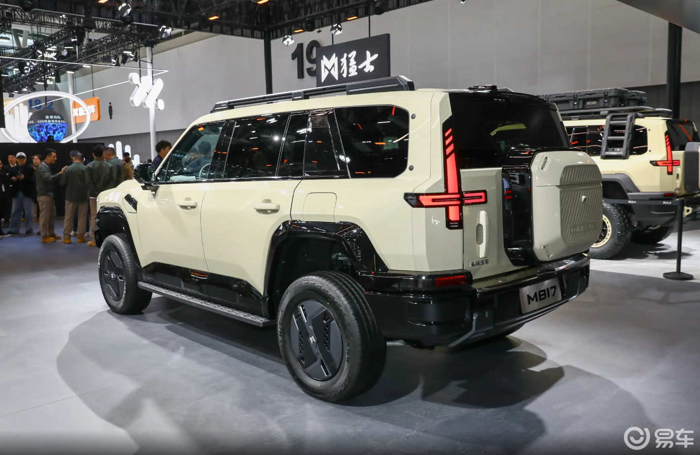 广州车展:猛士M817拉低门槛,但砍掉智驾空悬