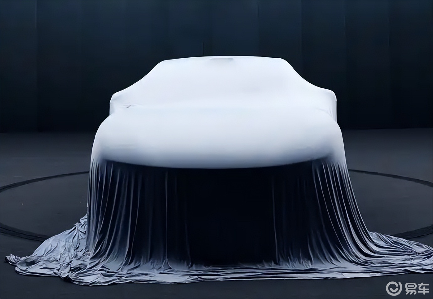 启境首款新车谍照曝光，猎装轿跑造型，或定价30万能火吗？