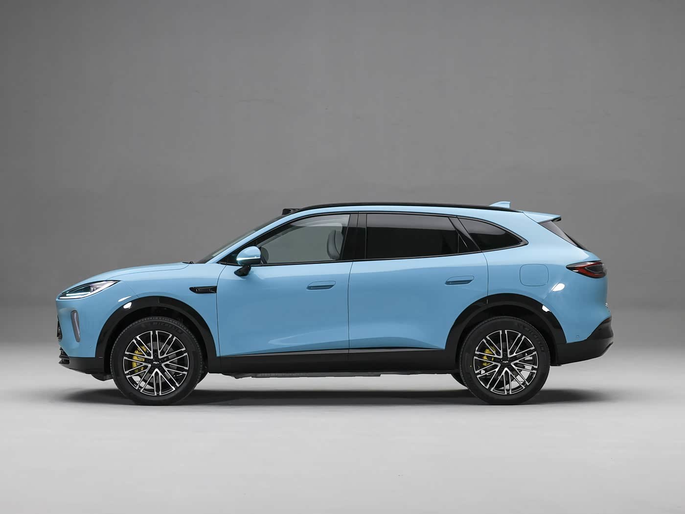 13.99 万起！风云 T9L 重构 SUV 价值标杆