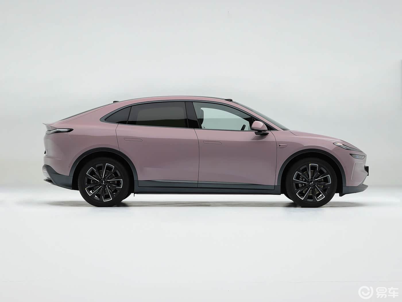 乐道L60 、理想i6、Model Y ,谁才是家用王