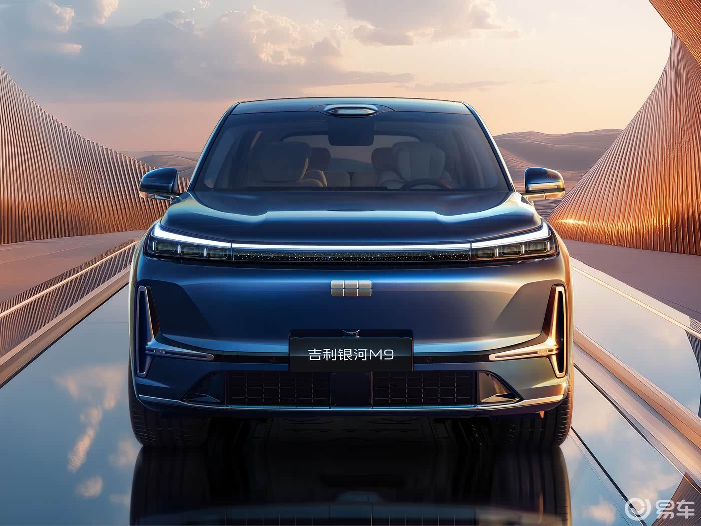 魏牌蓝山智能进阶版“硬刚”吉利银河M9，谁是性价比之王？