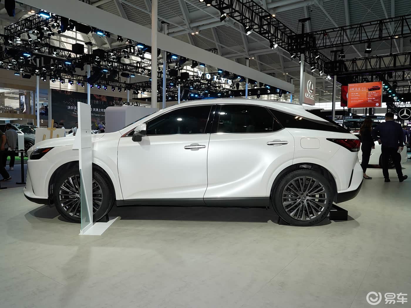 雷克萨斯RX 1月1日开启线上下订 有机会解锁静感自吸门