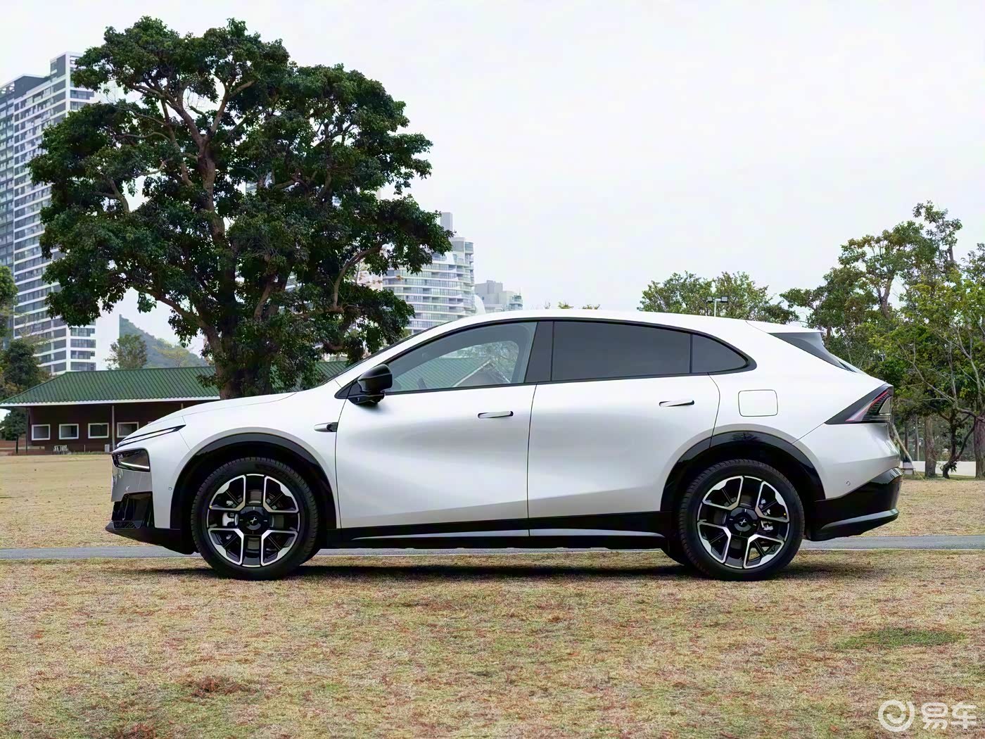 小鹏G7增程版即将上市，综合续航超1700km