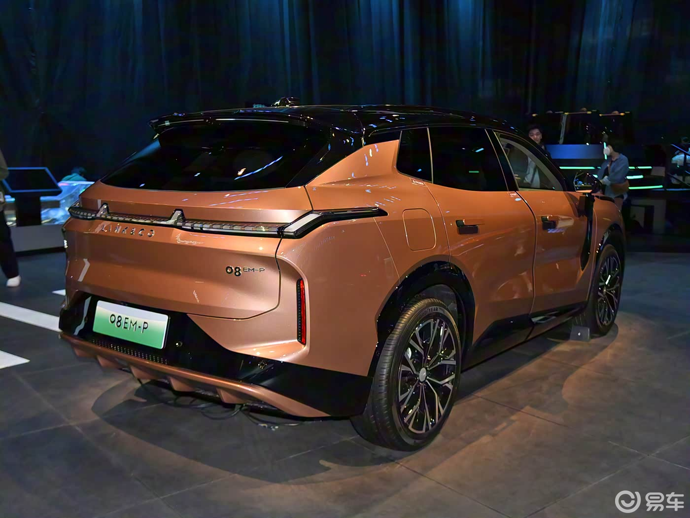 限时价18.98万元，领克08 EM-P新车型上市