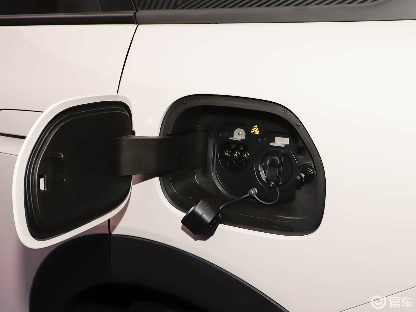 配猎鹰500高阶智驾，奇瑞QQ3EV开启盲订，3月预售