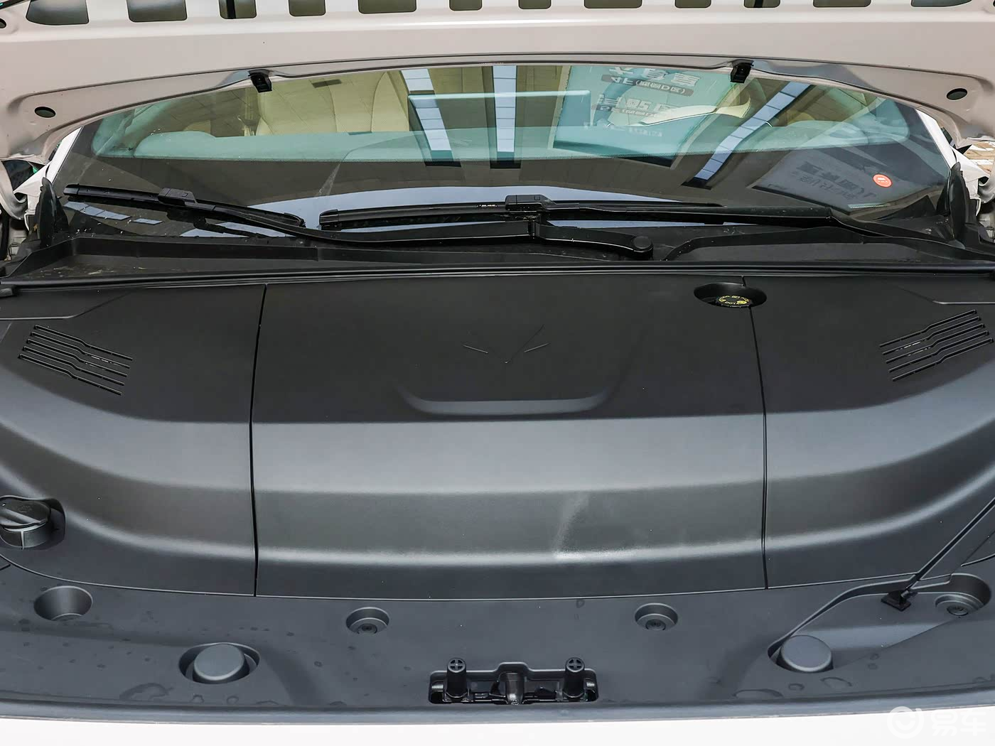 提供纯电/增程双动力,新款极狐阿尔法S5官图发布