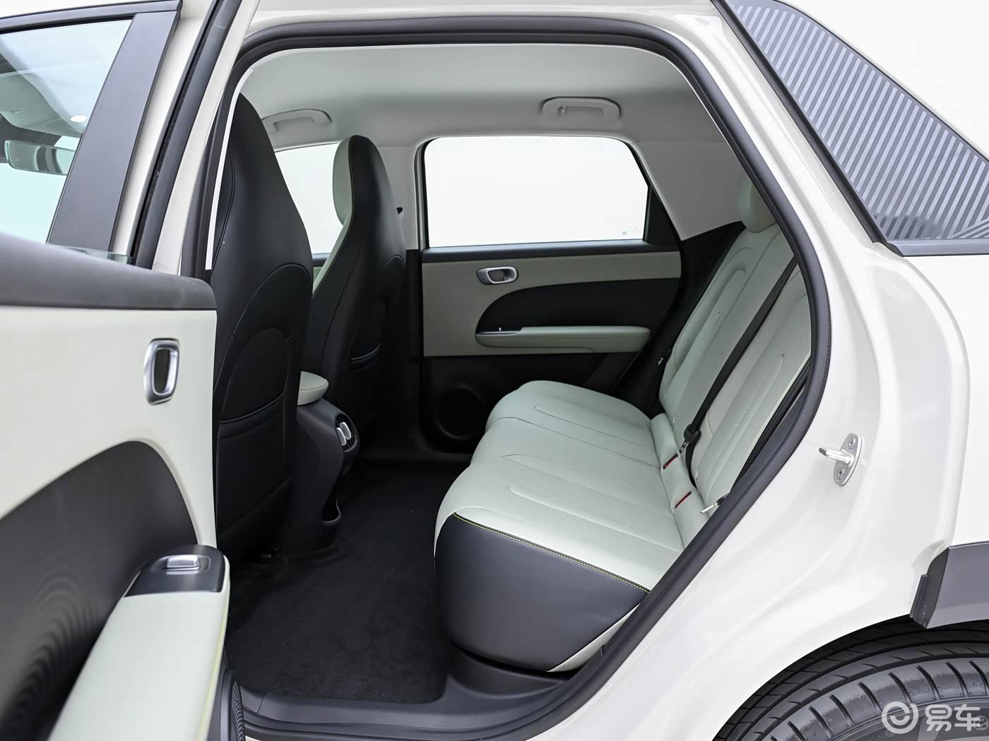 这能接受吗？全新奇瑞QQ3 EV预售6.892万元起