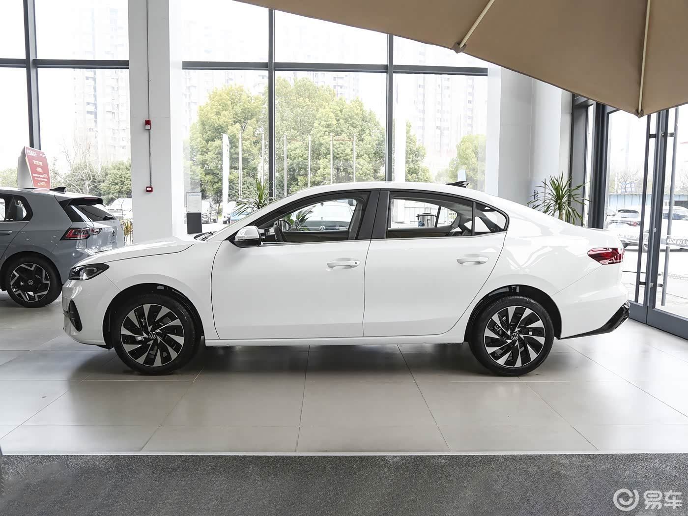 大众速腾S正式上市!限时7.98万元起,标配中控大屏