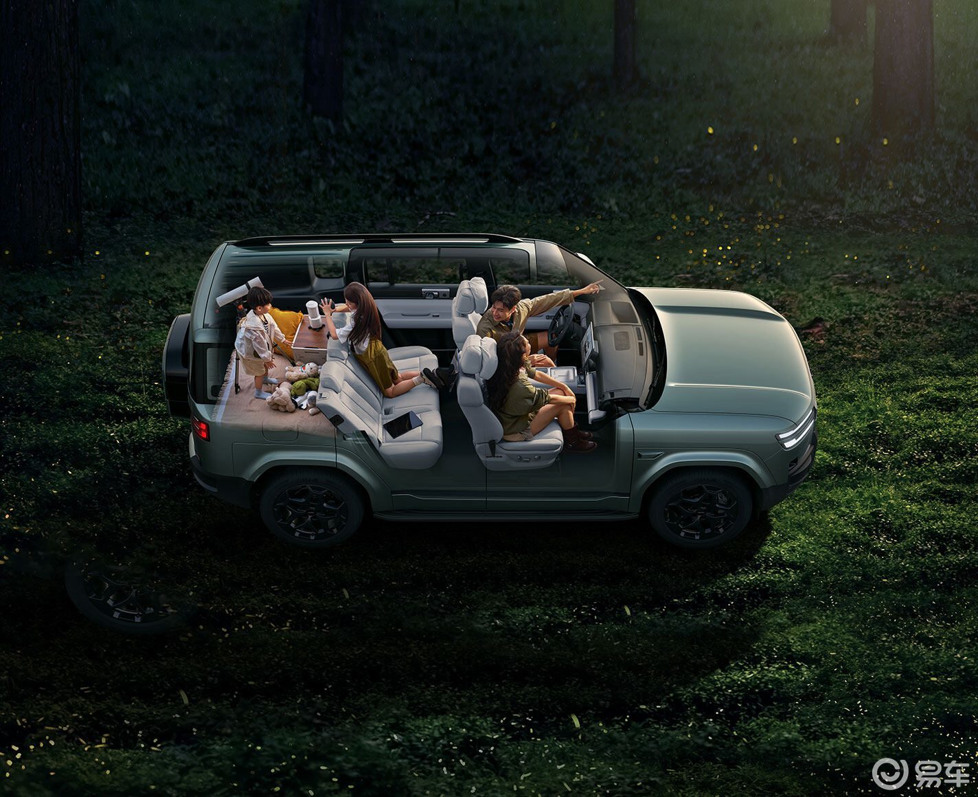 iCAR V27对比方程豹钛7,谁才是家用“全能王”?