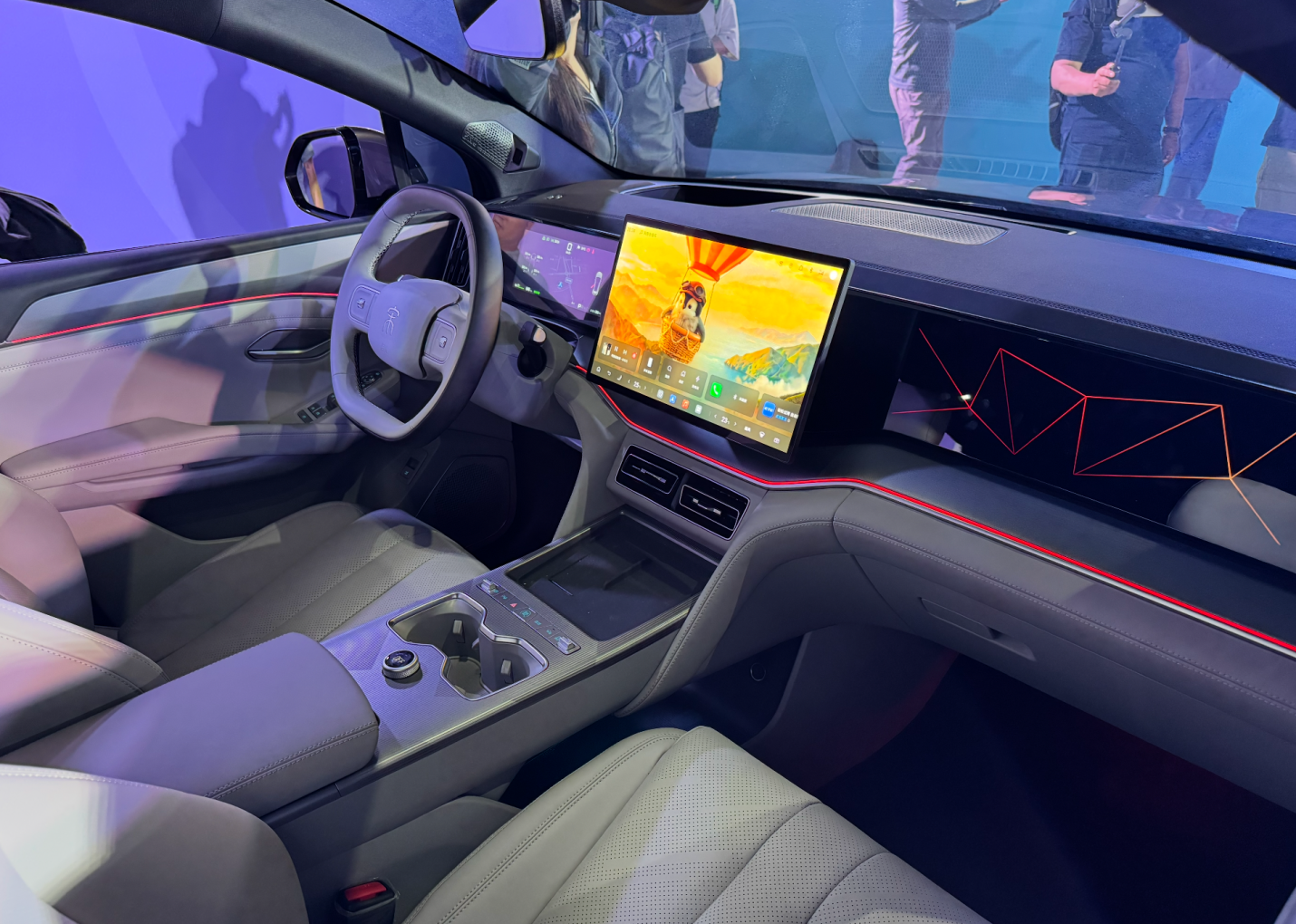 15.19万-17.99万元,比亚迪宋UltraEV上市