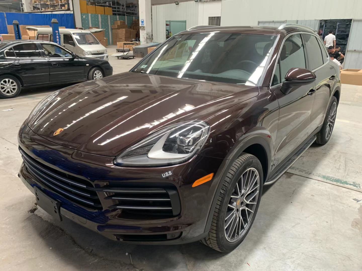 作为全球最成功的豪华suv之一,保时捷cayenne迎来其最新一代车型.