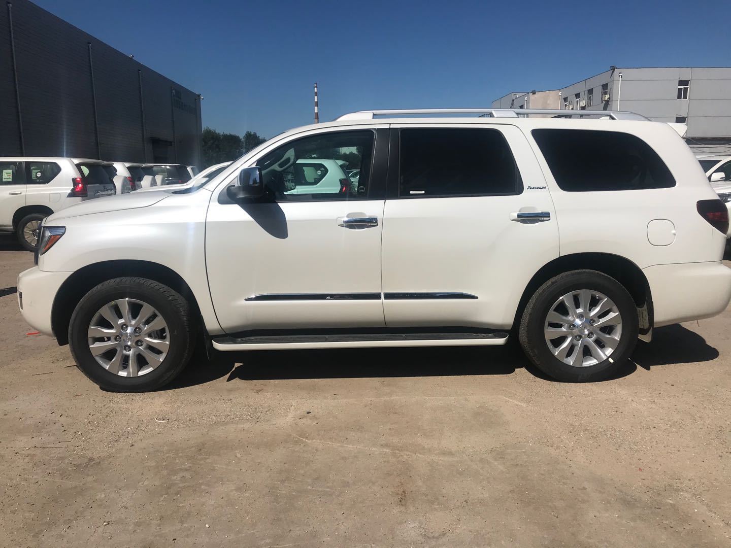 20款丰田红杉57l国六标准全国上牌