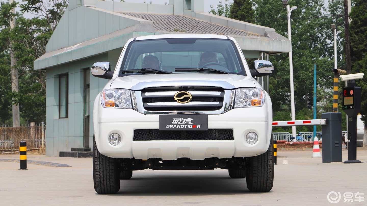 中兴威虎1.5t越野版车型上市 售6.98-8.38万元