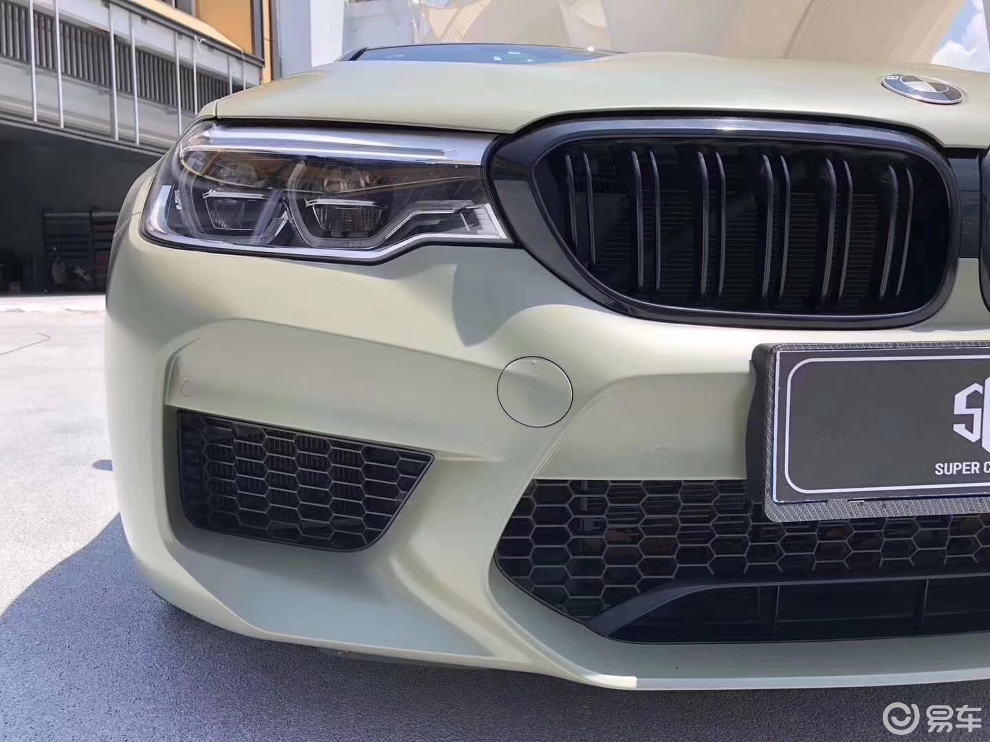 车身改色——陶瓷卡其绿