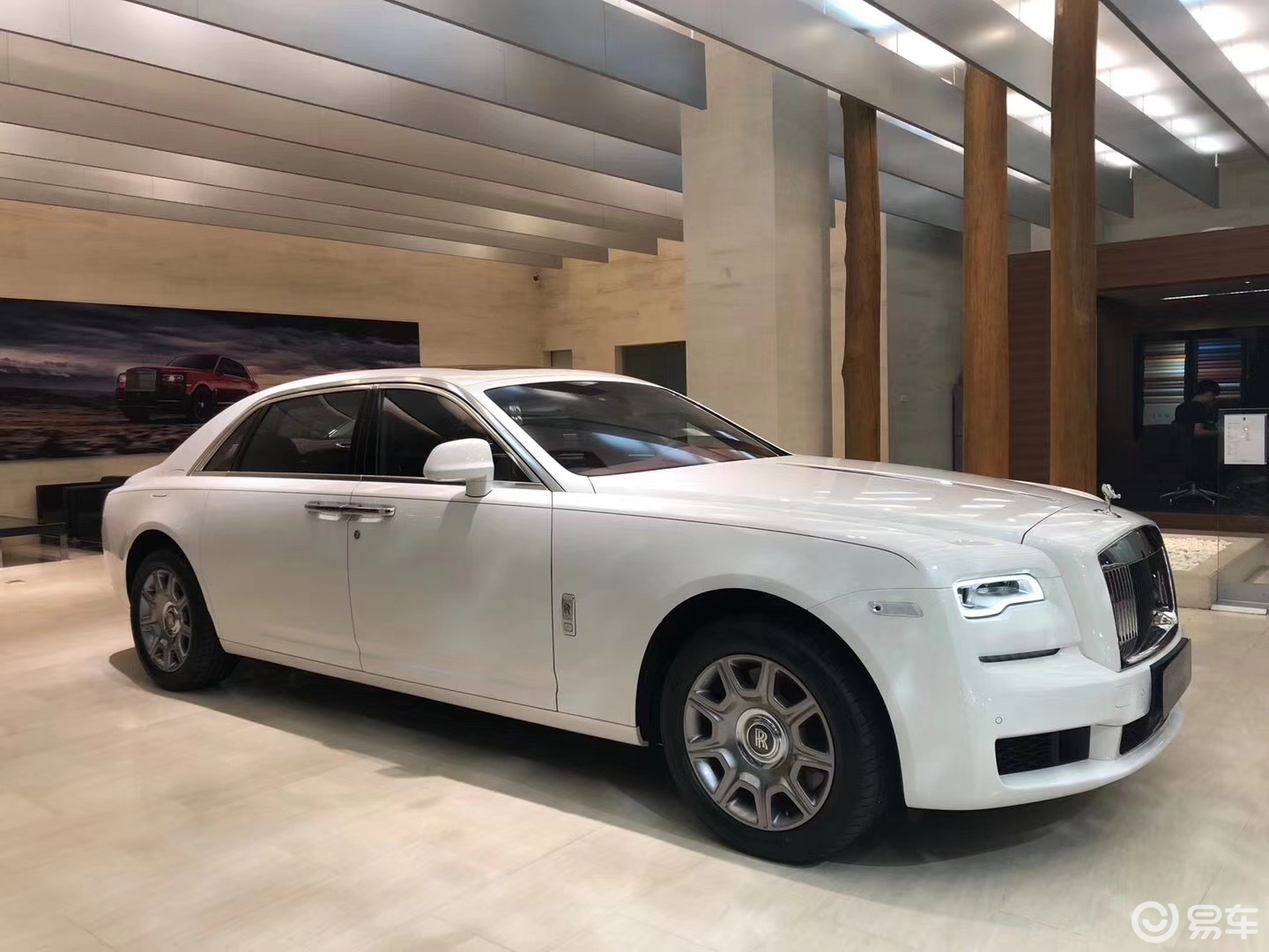 劳斯莱斯古思特唯一白色现车特价
