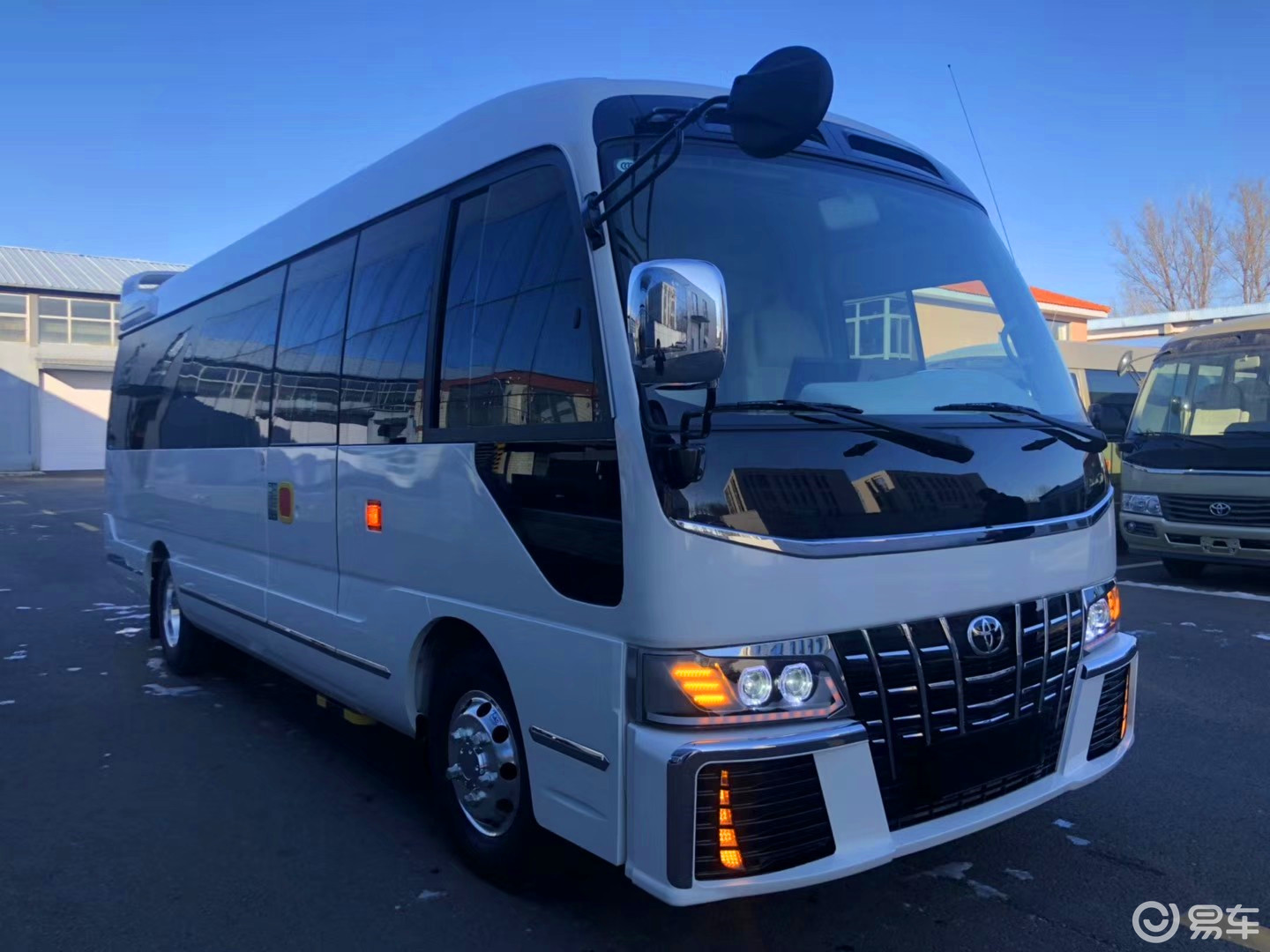 丰田考斯特丰田柯斯达12座报价多少钱图片