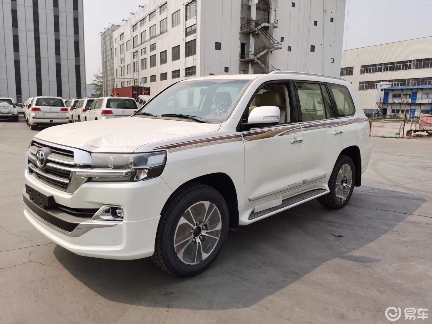 平行进口酷路泽4000天津港现车预售