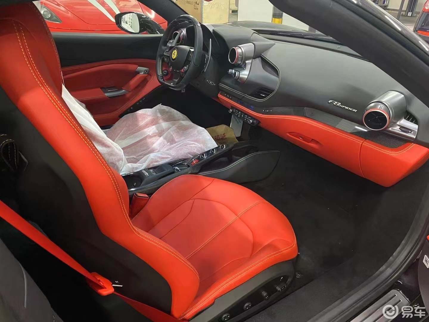 法拉利f8内饰_易车知识库