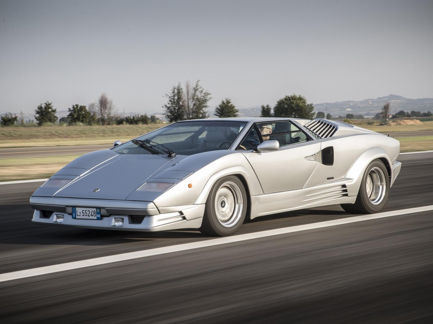 兰博基尼countach lip 800-4官图泄露