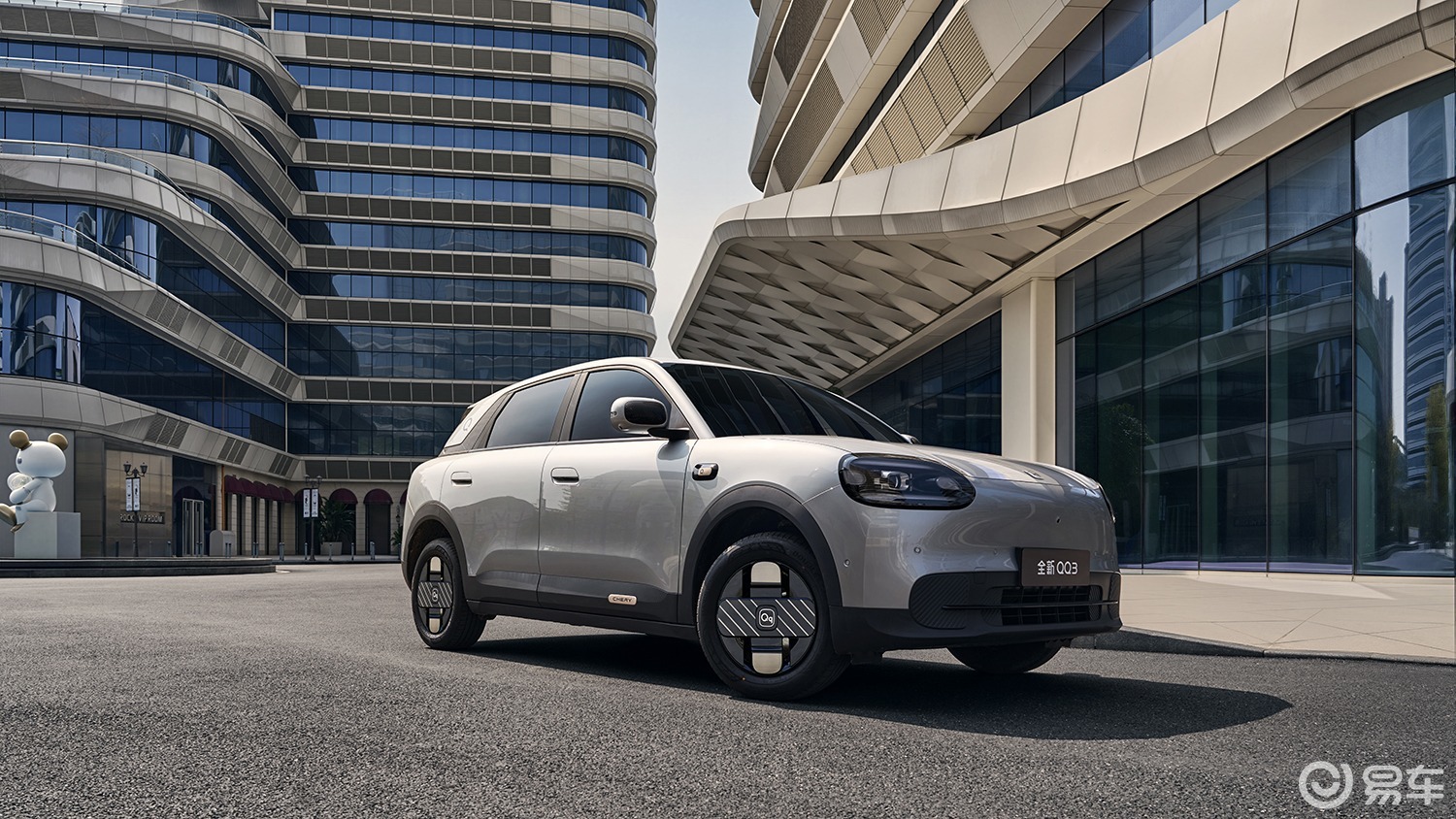 5.89万起!全新奇瑞QQ3堪称小车界“显眼包”