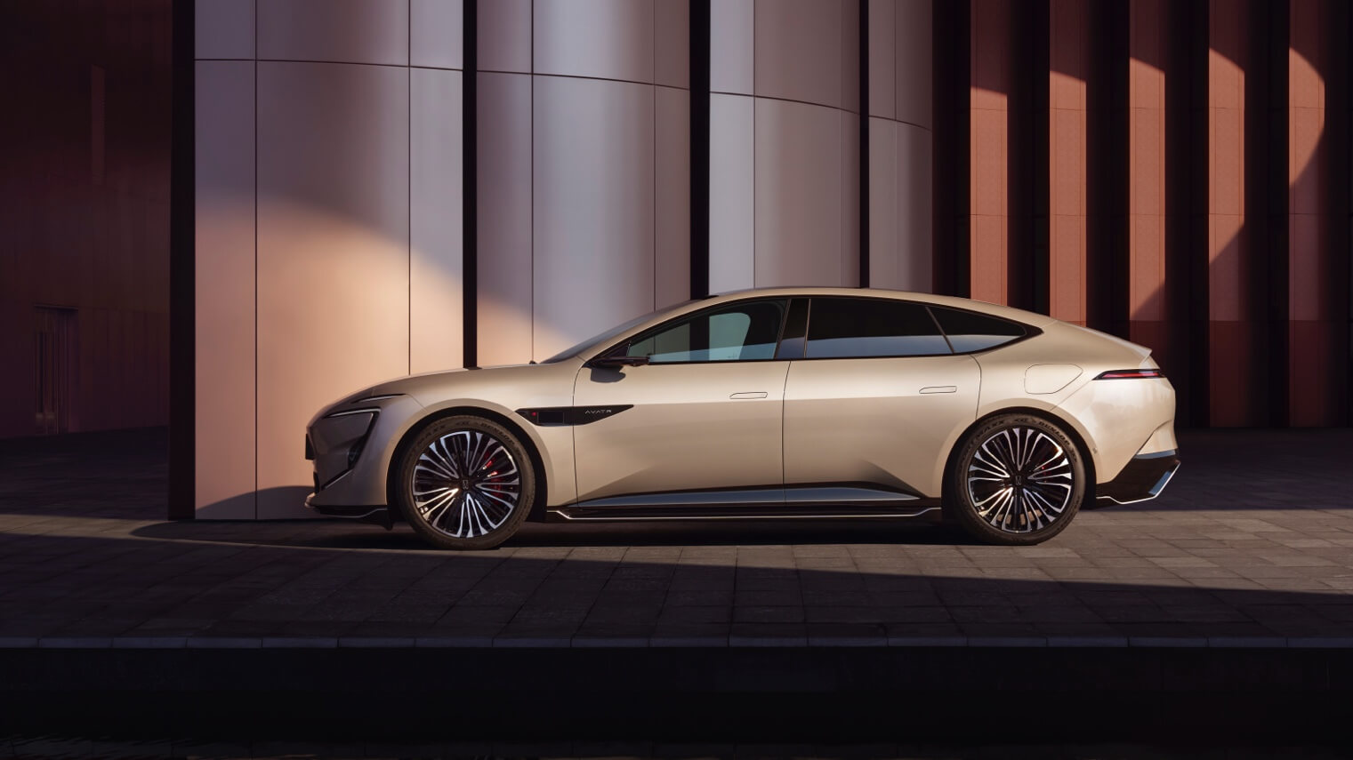 25.99万起！阿维塔12四激光版升级华为乾崑ADS 4