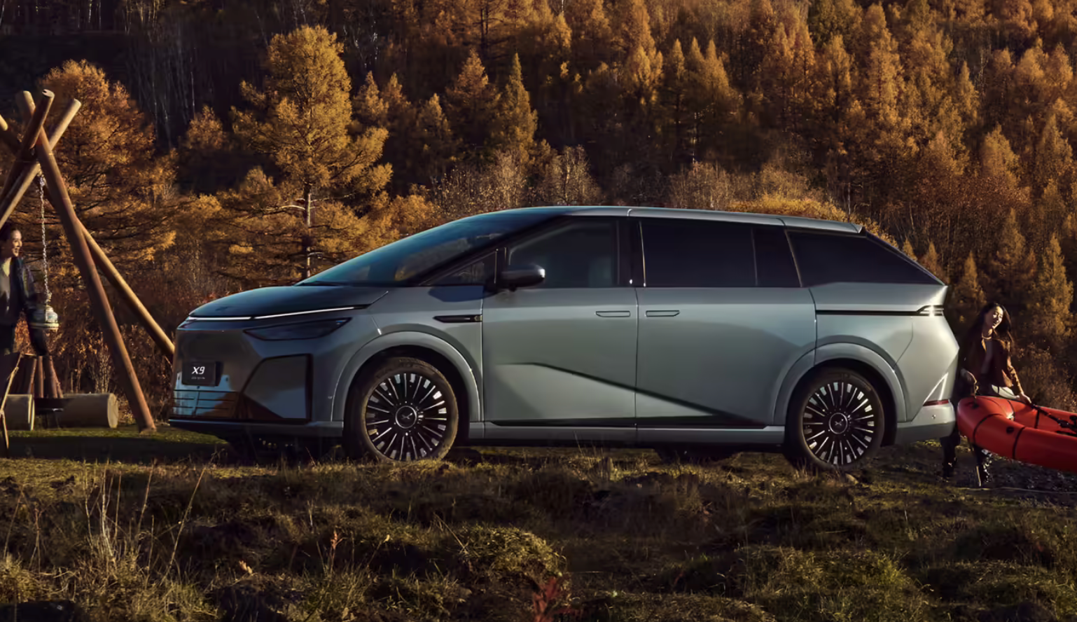 小鹏X9纯电版3月2日上市!标配750km续航+5C超充