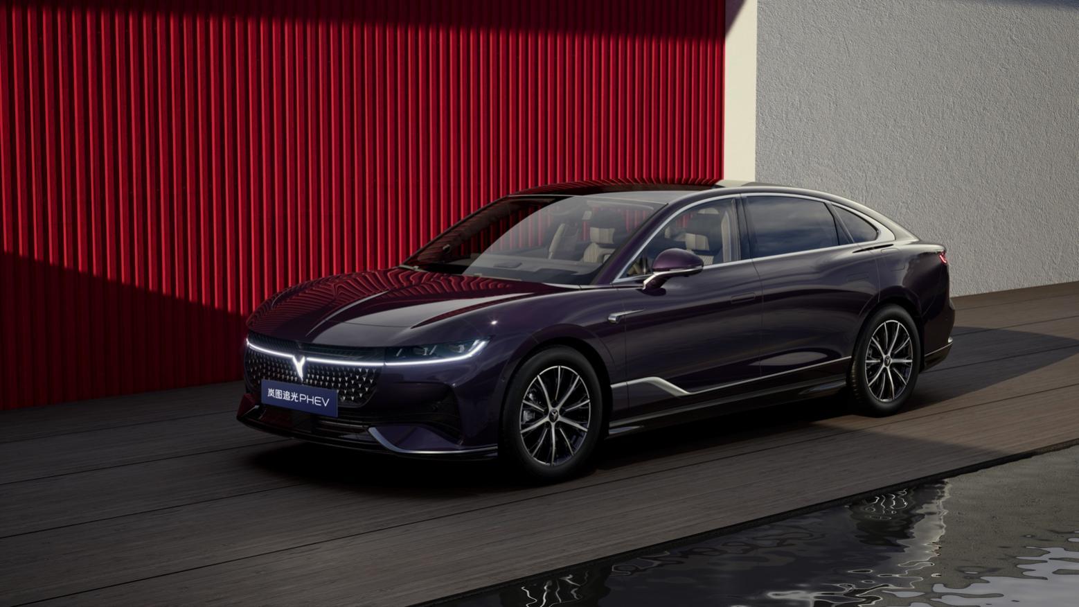 当前位置:>易车>岚图追光尾灯摘要>摘要详情>在外观