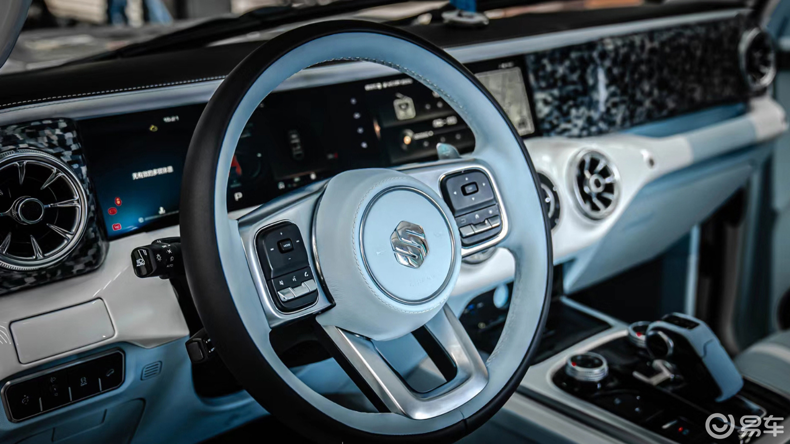 坦克 300 改装：硬派越野的 “潮改” 进化论