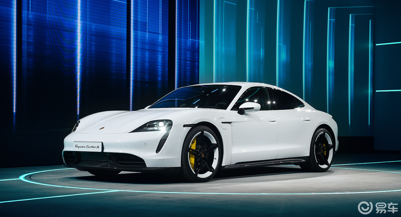 保时捷taycan和帕拉梅拉区别_易车知识库