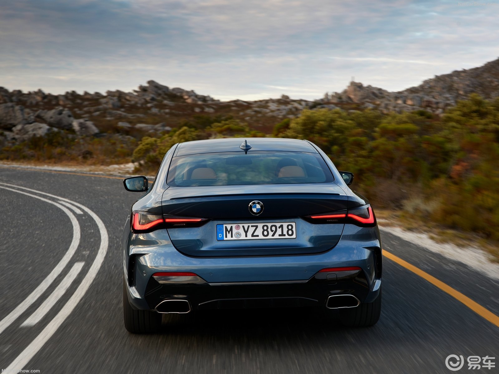 宝马4系发动机_尾灯_内饰