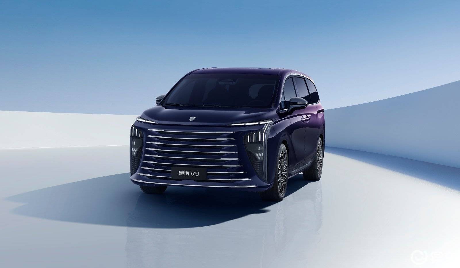 新能源MPV横评 星海V9/传祺E8/比亚迪夏怎么选