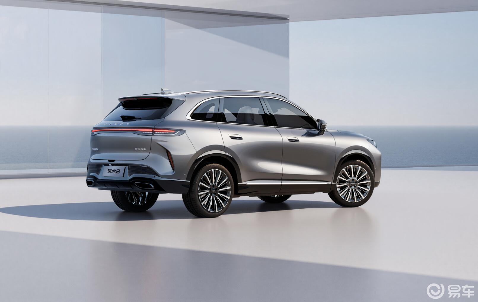 国货之光 哈弗H6L尺寸升级 全新瑞虎8配双前脸 等谁?