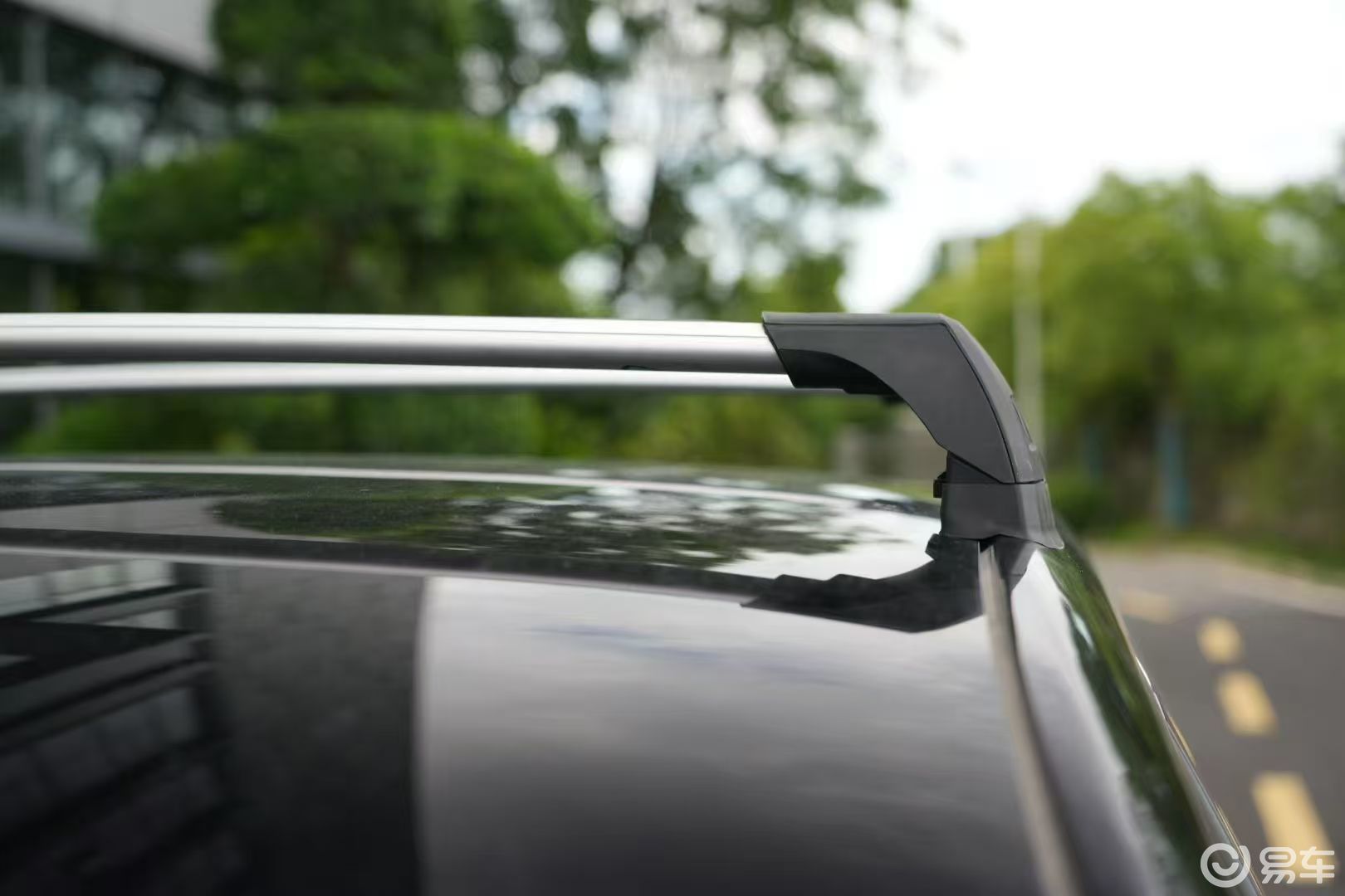 理想 L6 升级顶杆外饰定制：解锁出行新玩法