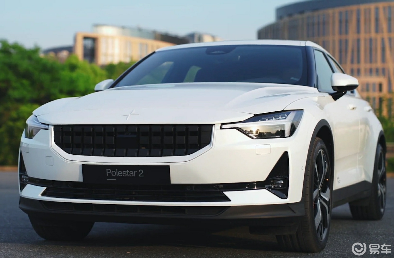 极星(polestar)是沃尔沃和吉利共同投资的豪华汽车品牌