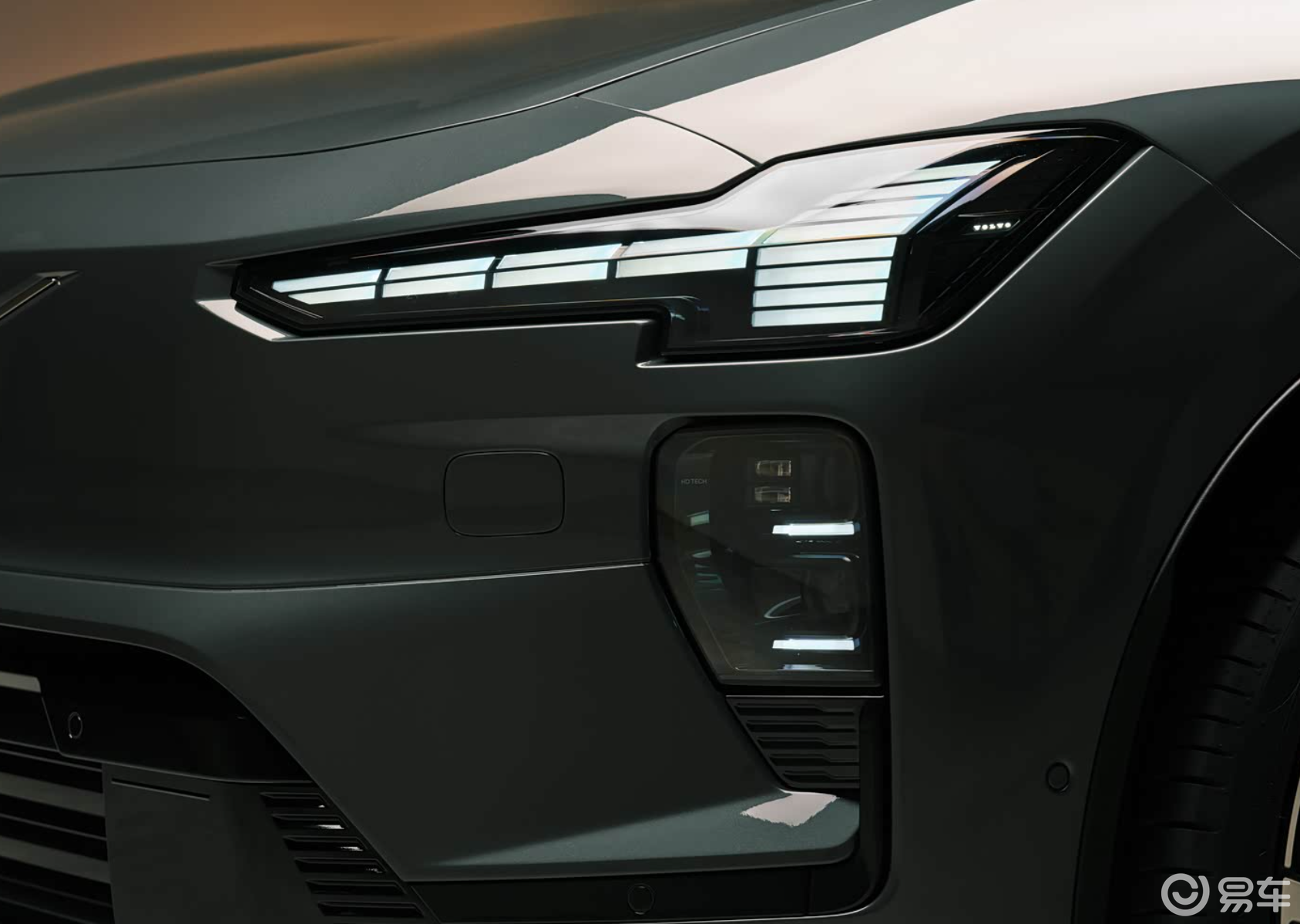 终于来了!沃尔沃EX60首发,28个喇叭是卖点