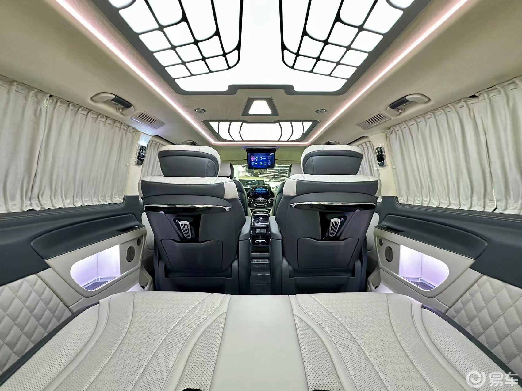 奔驰威霆尺寸为5370 × 1920 × 1920mm所以奔驰威_易车