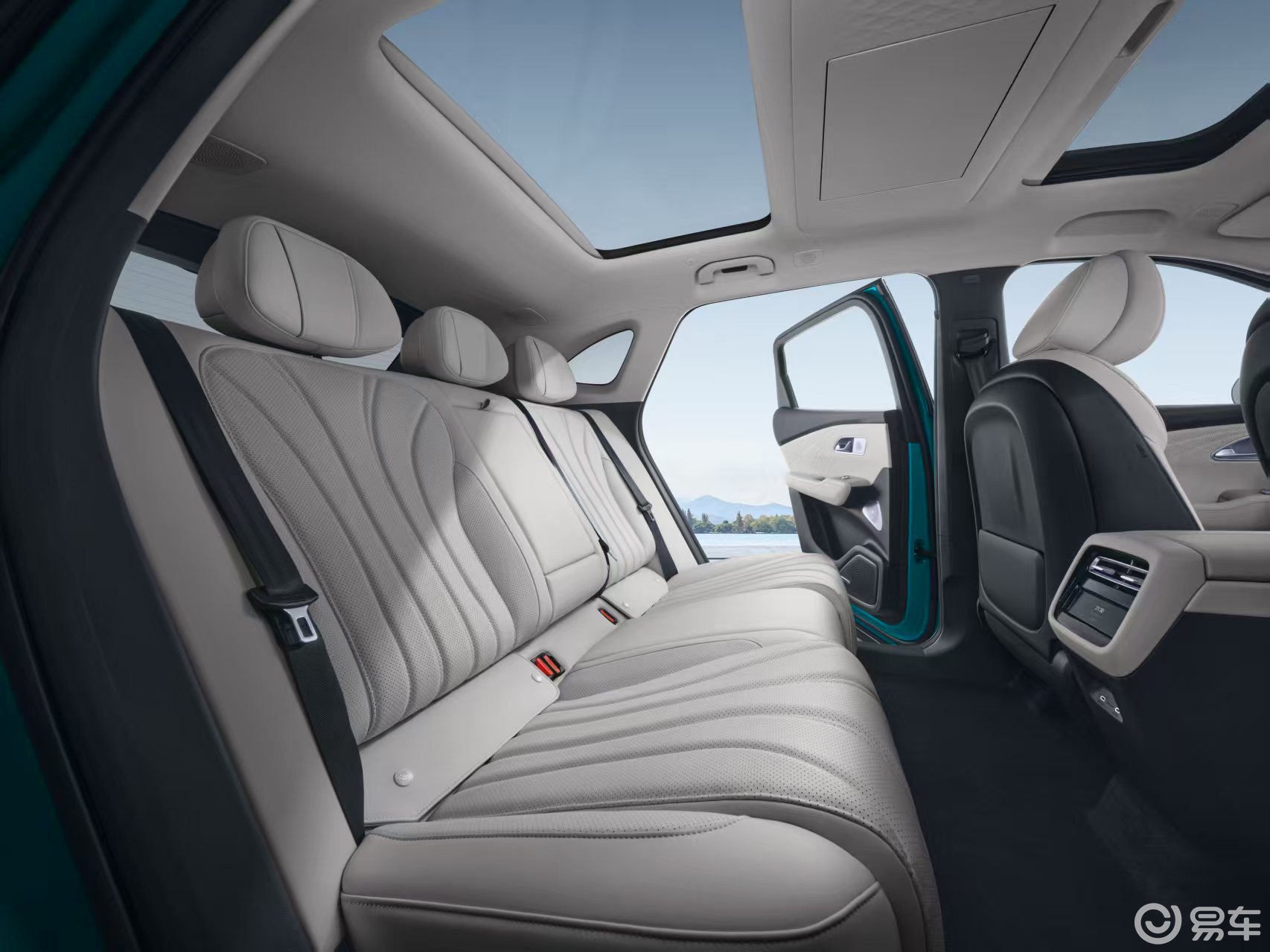 奇瑞风云之夜T9L开启预售13.99万起智美大五座SUV