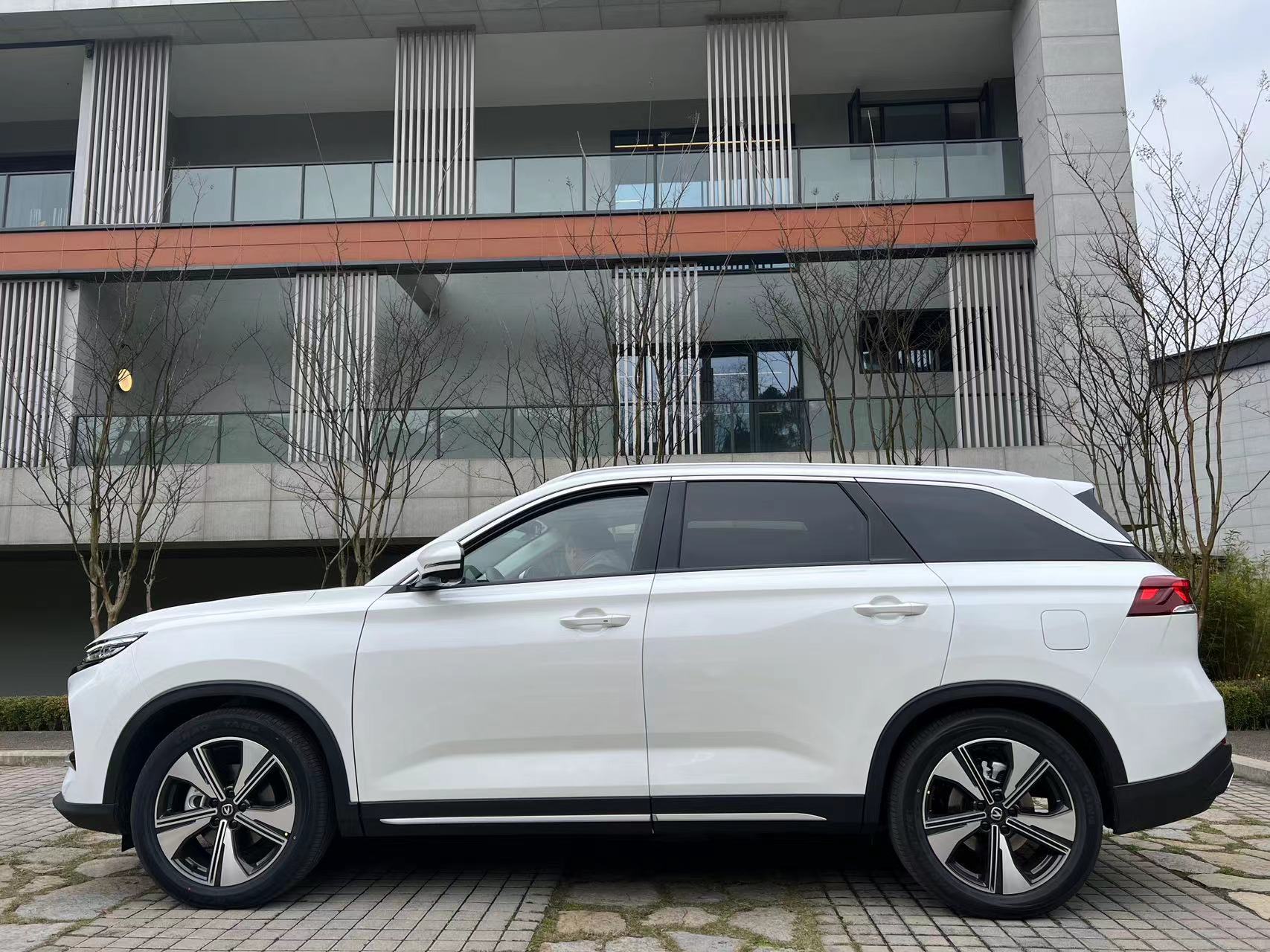 长安欧尚x7 plus内饰_易车知识库