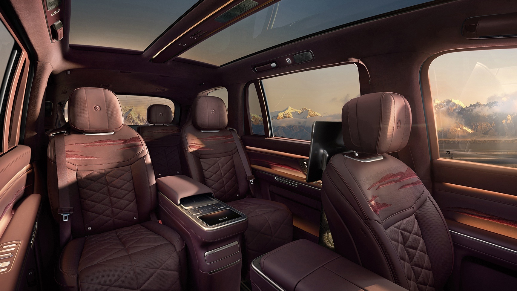 预售52.8万起 科技行政旗舰SUV蔚来ES9发布