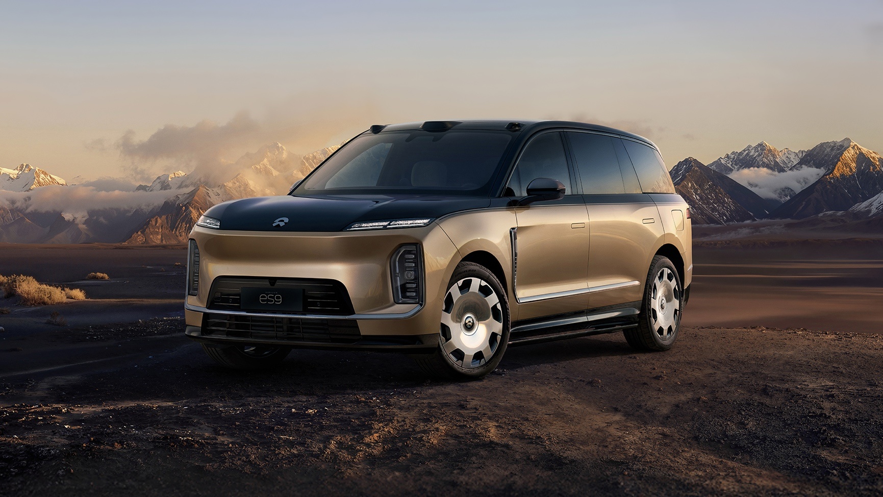 预售52.8万起 科技行政旗舰SUV蔚来ES9发布