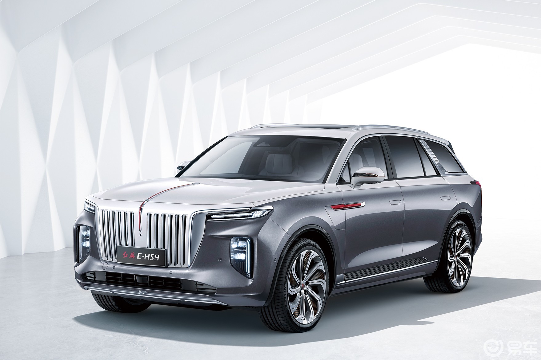 红旗e-hs9车身_轮毂_后排