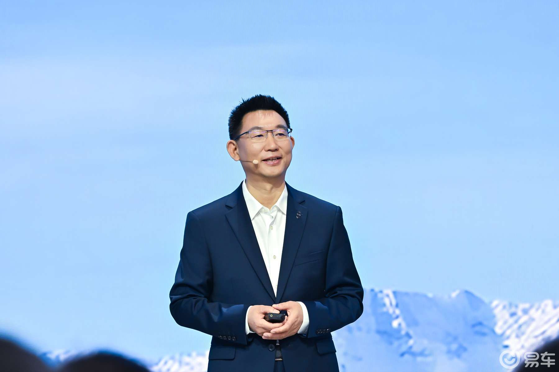 北京车展|问界全系车型与魔方技术平台亮相