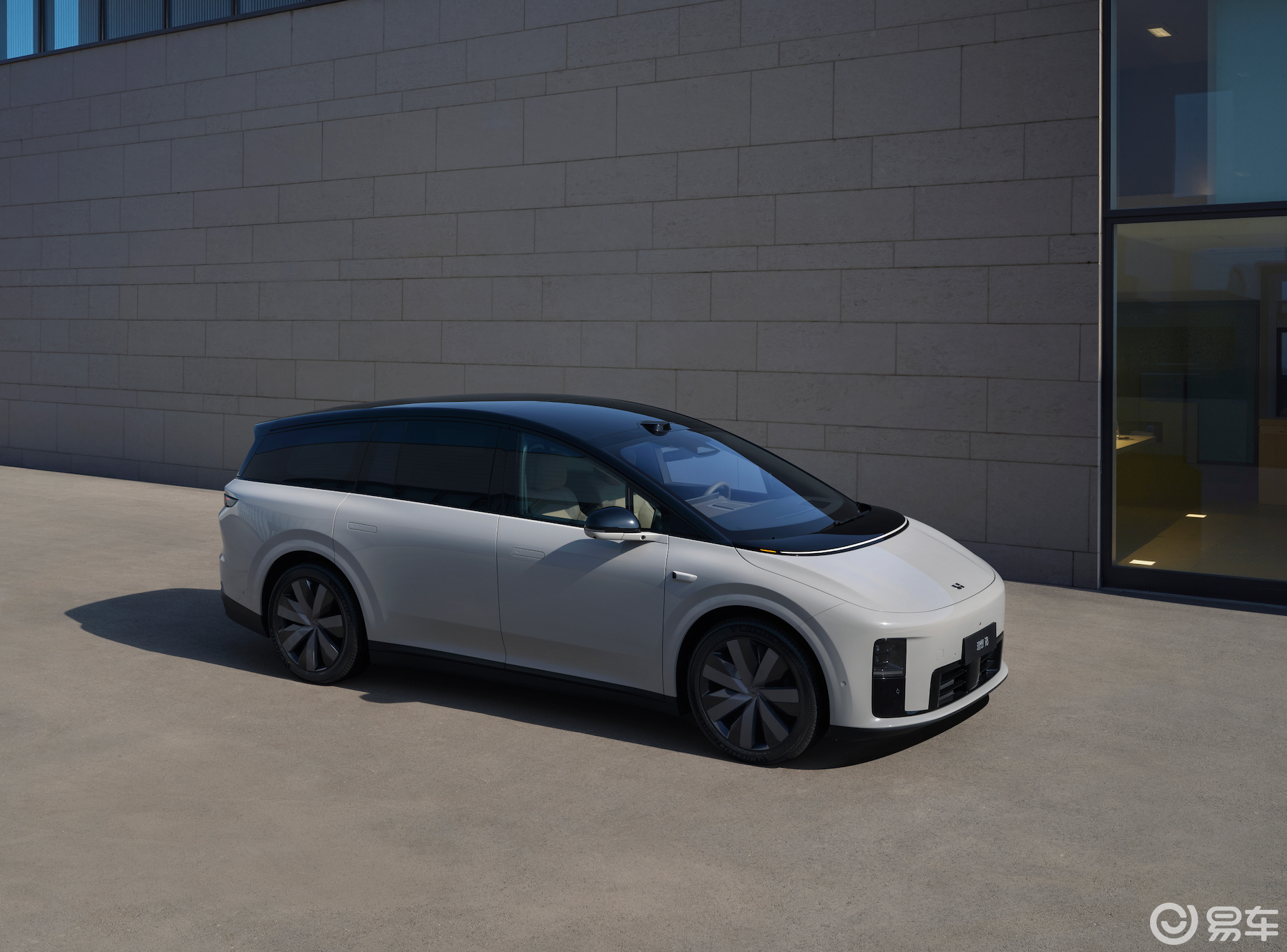 30万级纯电6座SUV怎么选？通勤为主，理想i8给出答案