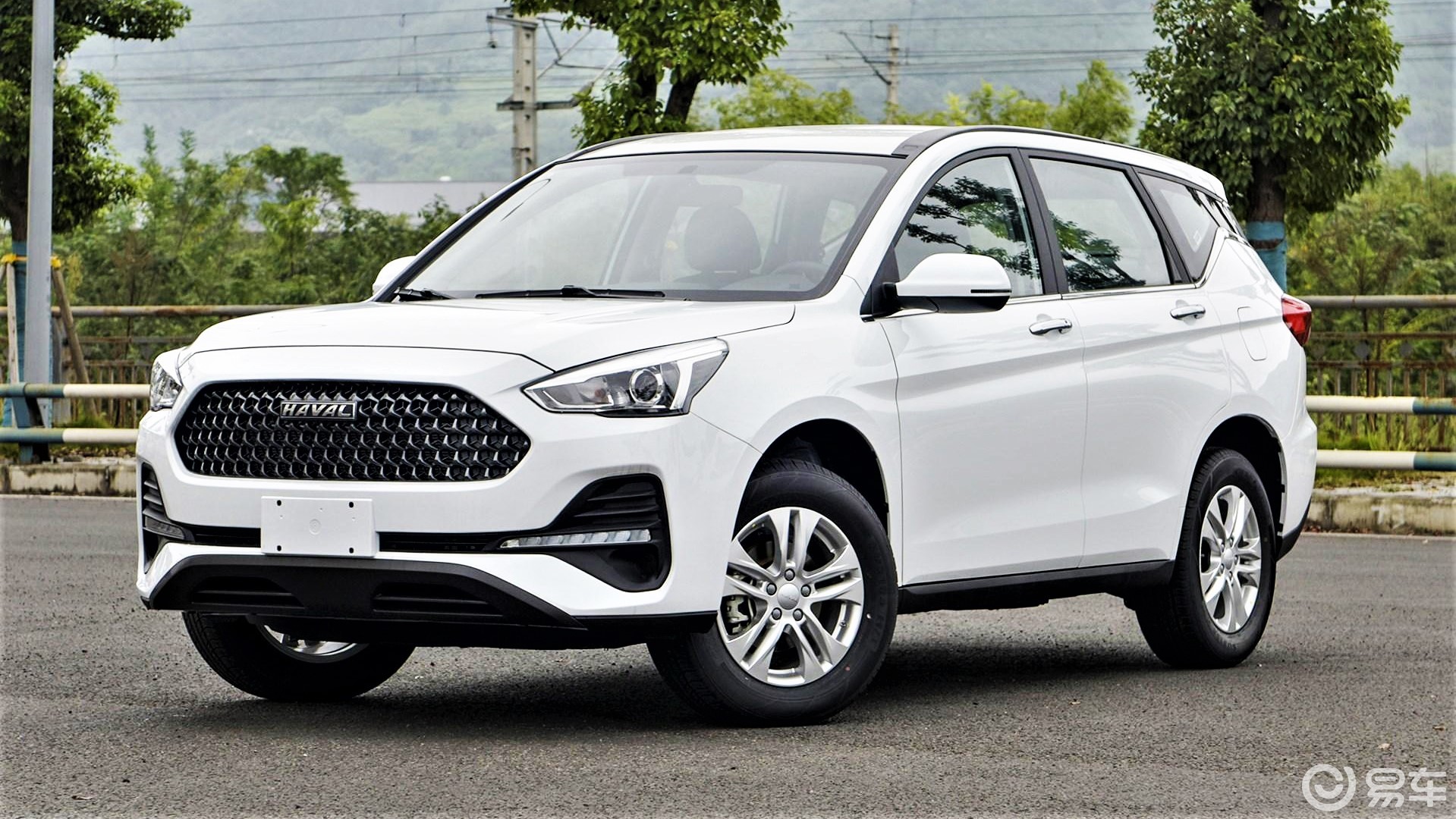 销量直逼途观的国产suv!试驾新款哈弗f7