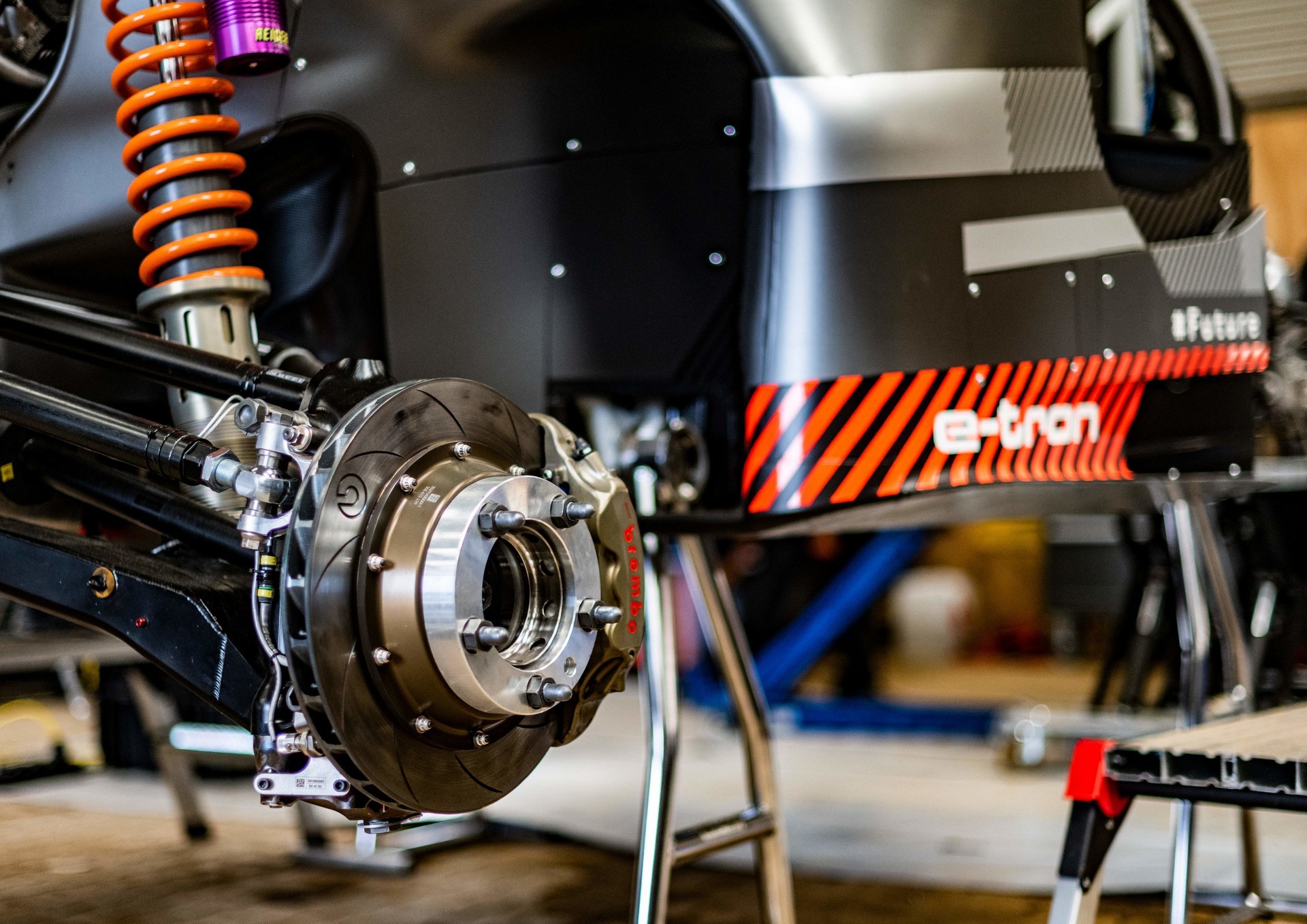 奥迪etron耐用性车轮电机