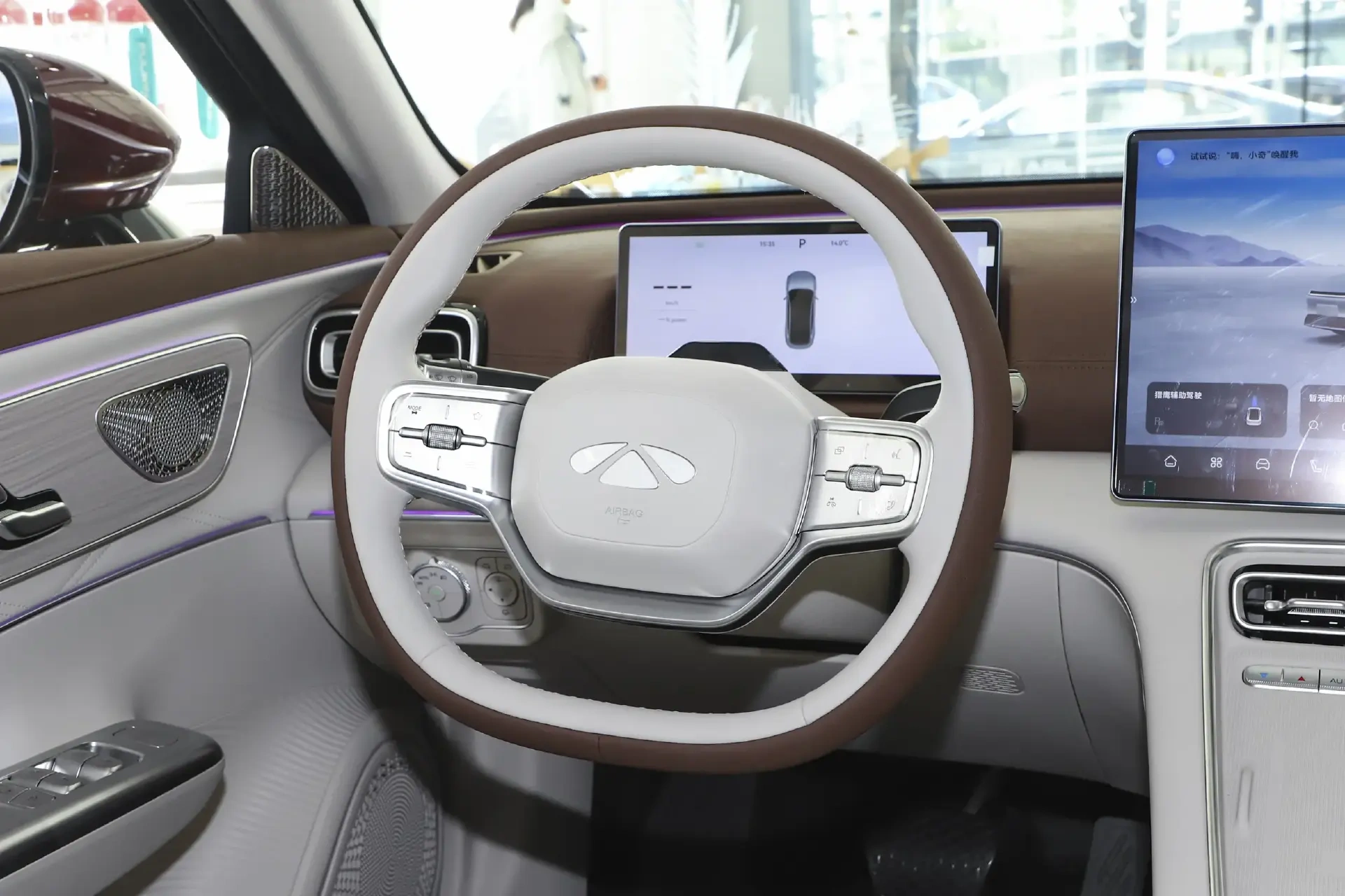 C级插混家轿对比:汉DM-i与风云A9L,20万以内选谁