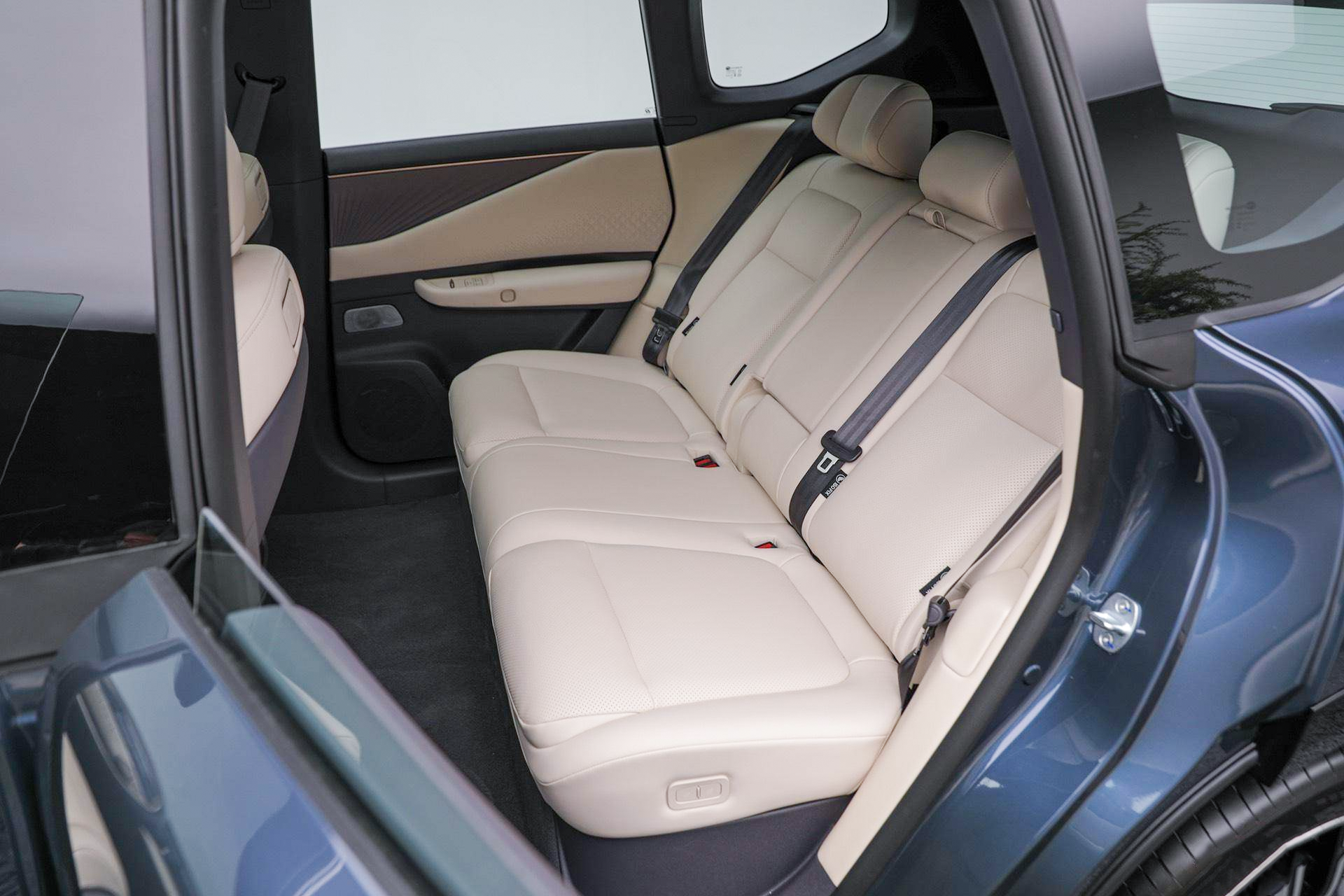 东风日产NX8的进击之路:学习奶爸车,超越奶爸车?