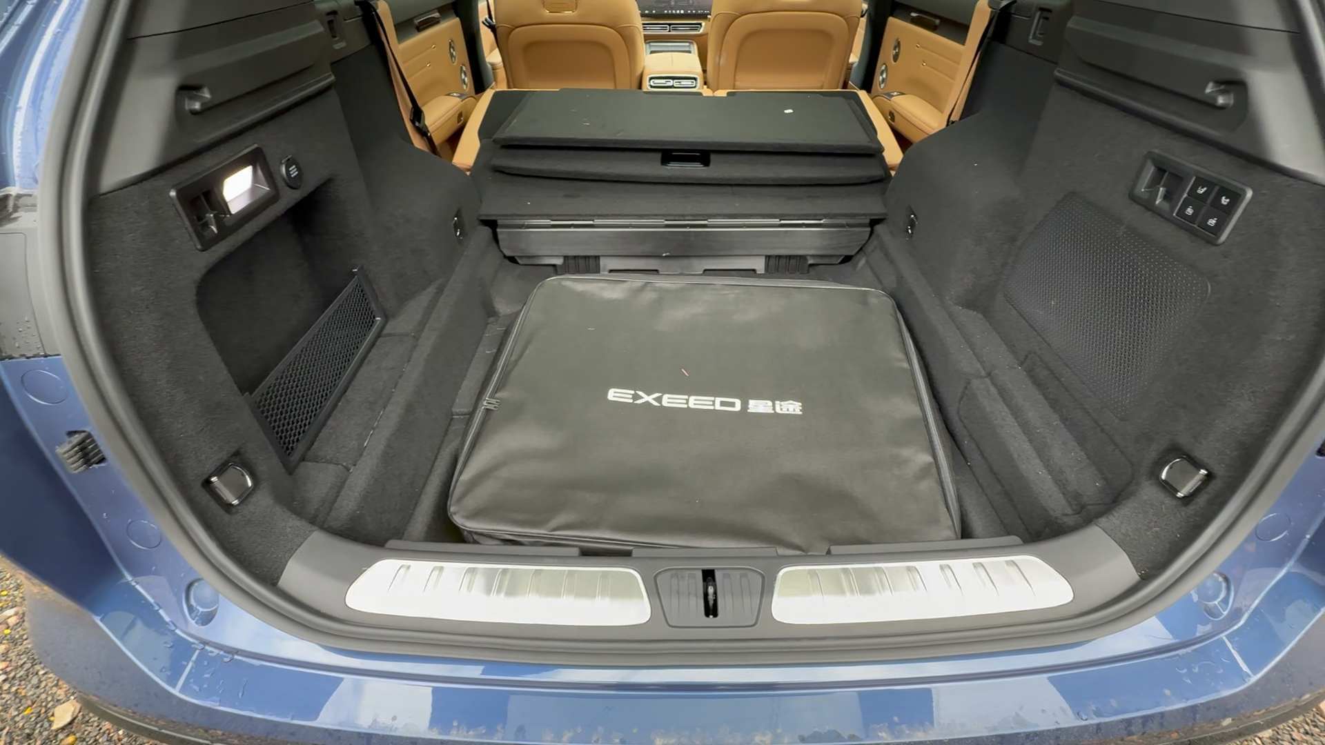 试驾星途EX7丨同是大5座新能源SUV,这车有啥不一样?